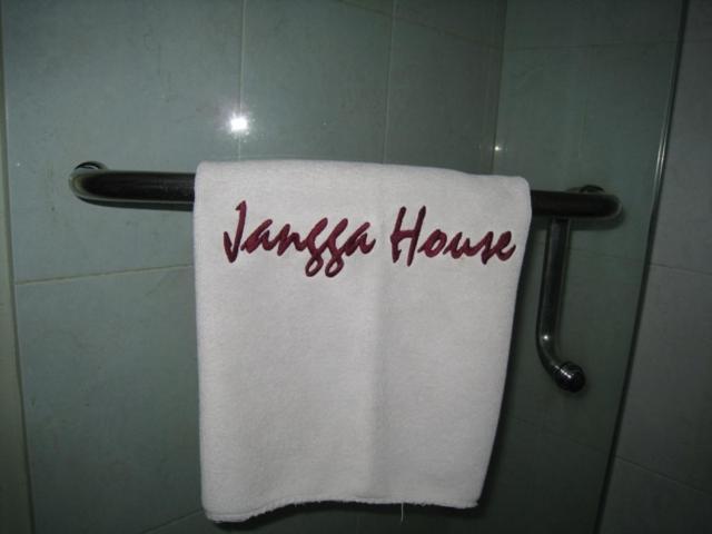 Jangga House Pangsapuri *